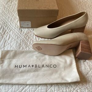 Huma Blanco Salvador pumps, bone, size 37, NWB